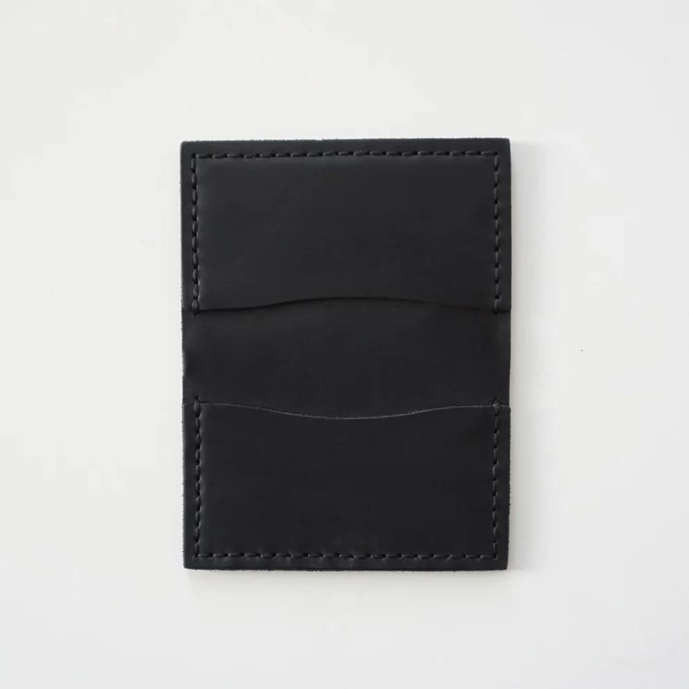 Sakin Leather	 - Card Holder