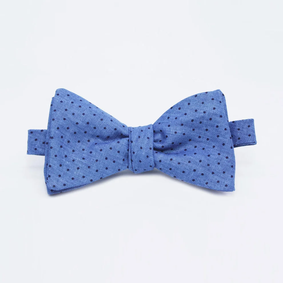 Moris - Arctic Butterfly Self Tie Bow Tie