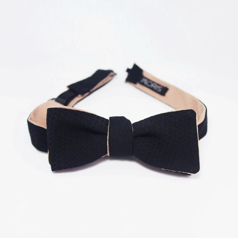 Moris - Bitter-Bisque Batwing Self Tie Bow Tie