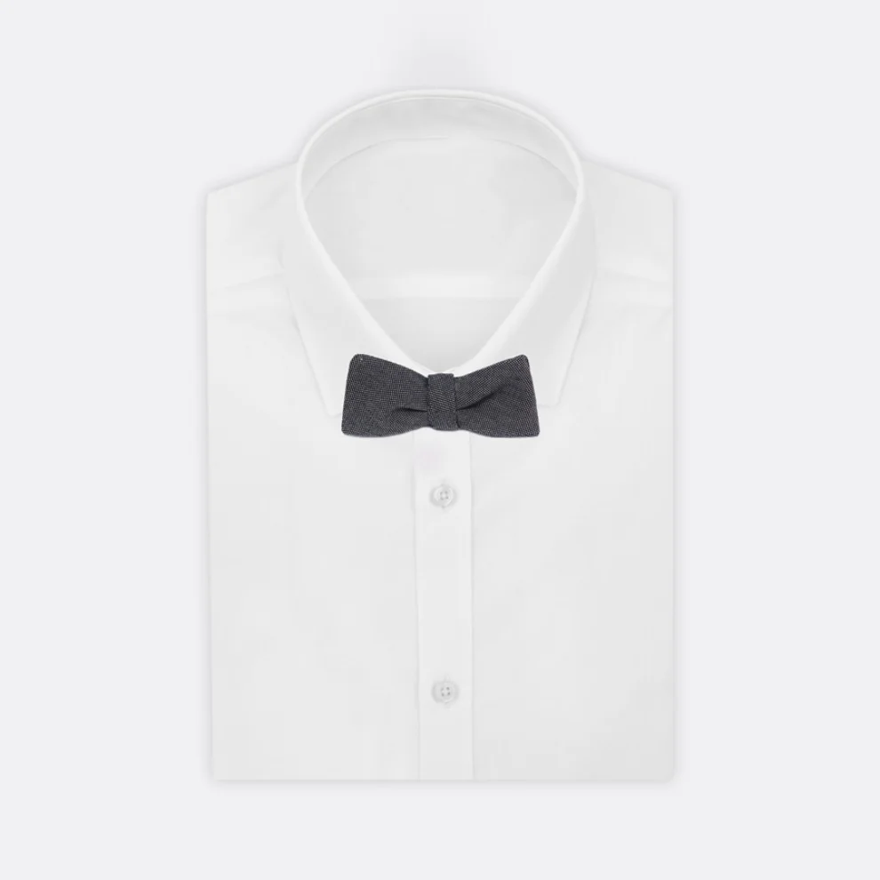 Moris - Black Pearl Batwing  Self Tie Bow Tie