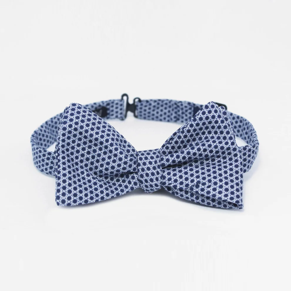 Moris - Abyysal Butterfly Self Tie Bow Tie