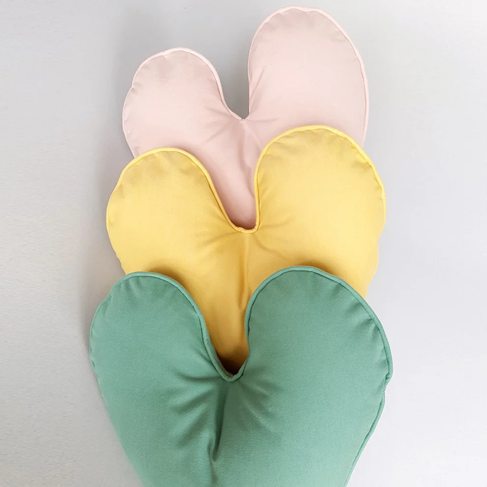 Baluna - Love Heart Pillow - I