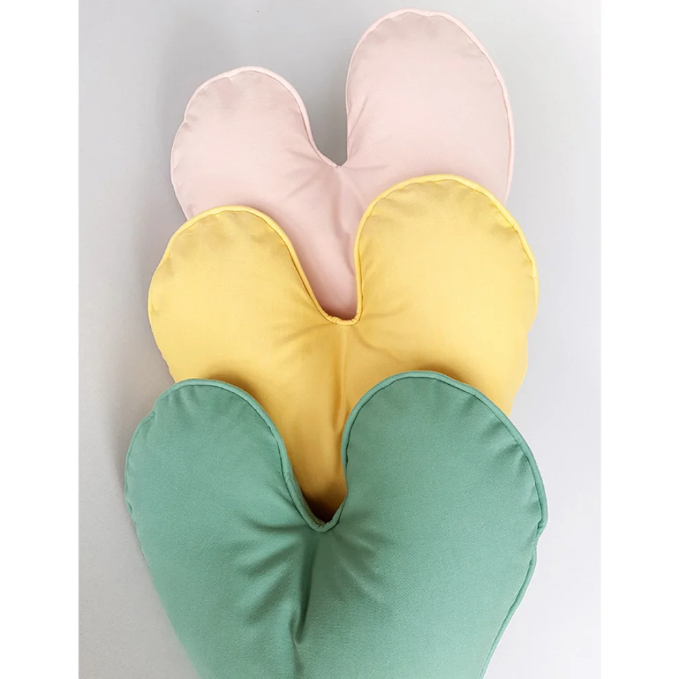 Baluna - Love Heart Pillow - III