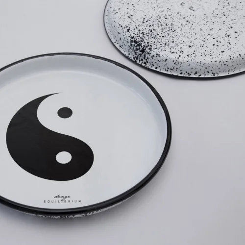 Mesele - Yin Yag Enamel Tray - (Balance)