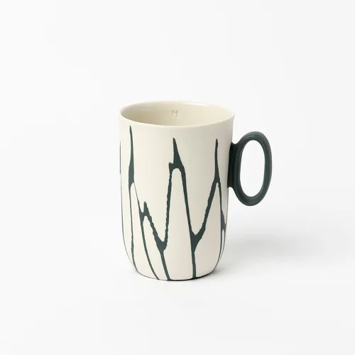 Masuma Ceramics - Noir Cup