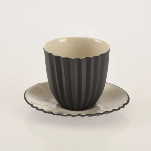 Oolo Studio - Plise Handle Coffee Cup and Saucer