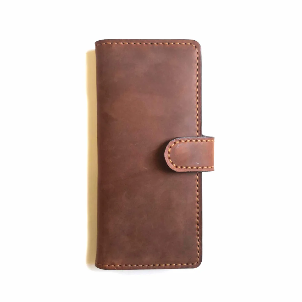 Sakin Leather	 - Brown Maxi Wallet With Snaps