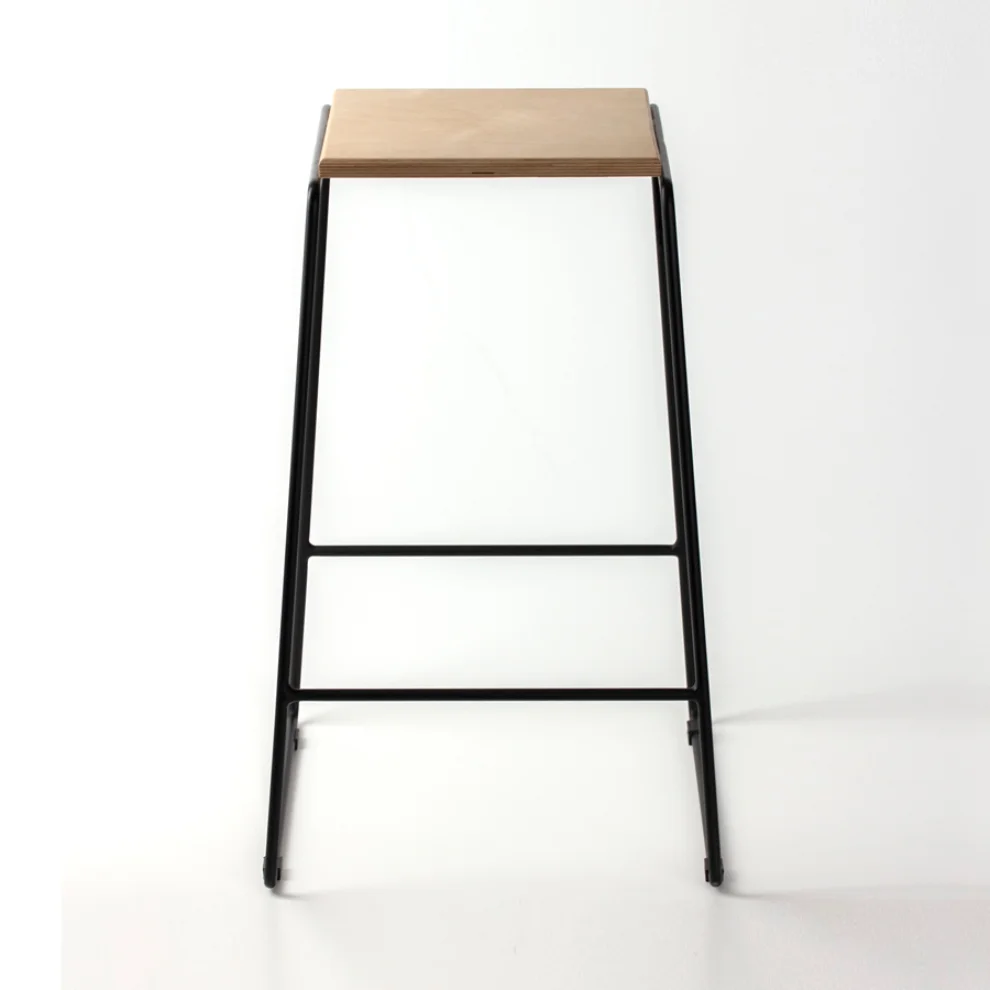 Womodesign - Bar Stool With Metal Legs