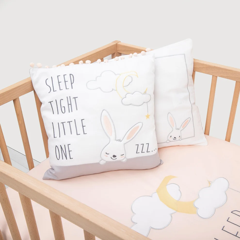 BabyTales - Triangle Bedspread