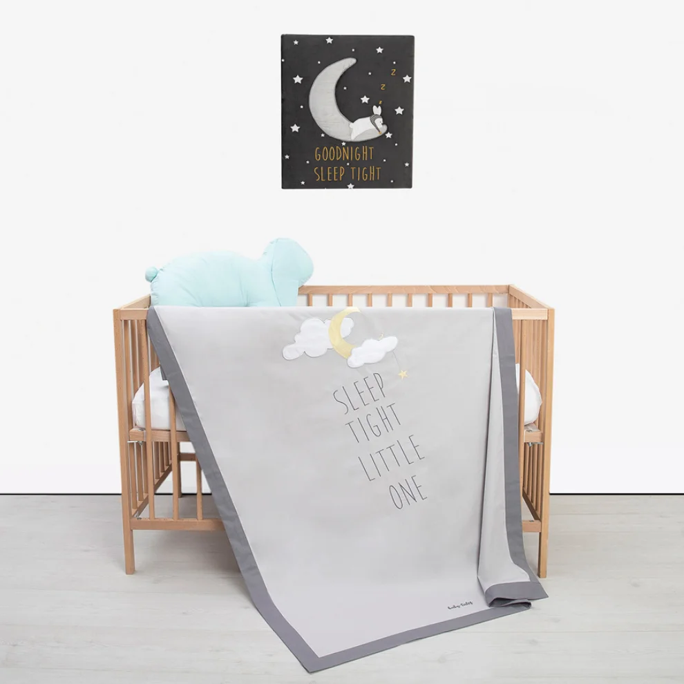 BabyTales - Triangle Bedspread