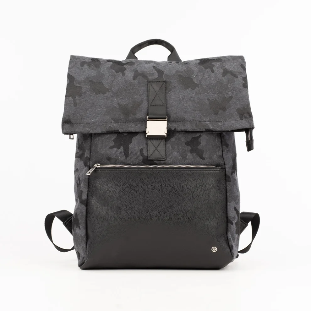 Design Studio Store - Discovery Backpack