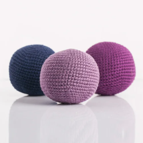 Wood&Tail - Hand Knitted Ball