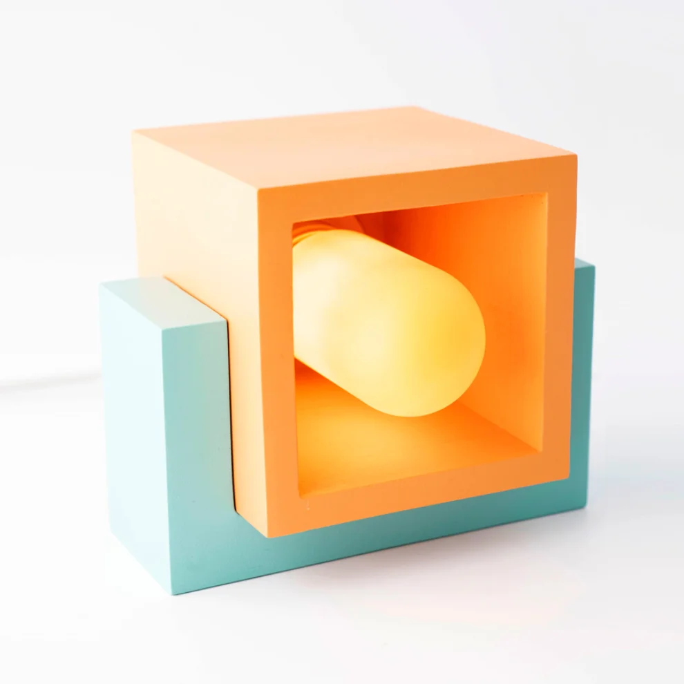 Womodesign - Marshmallow Concrete Wooden Lamp