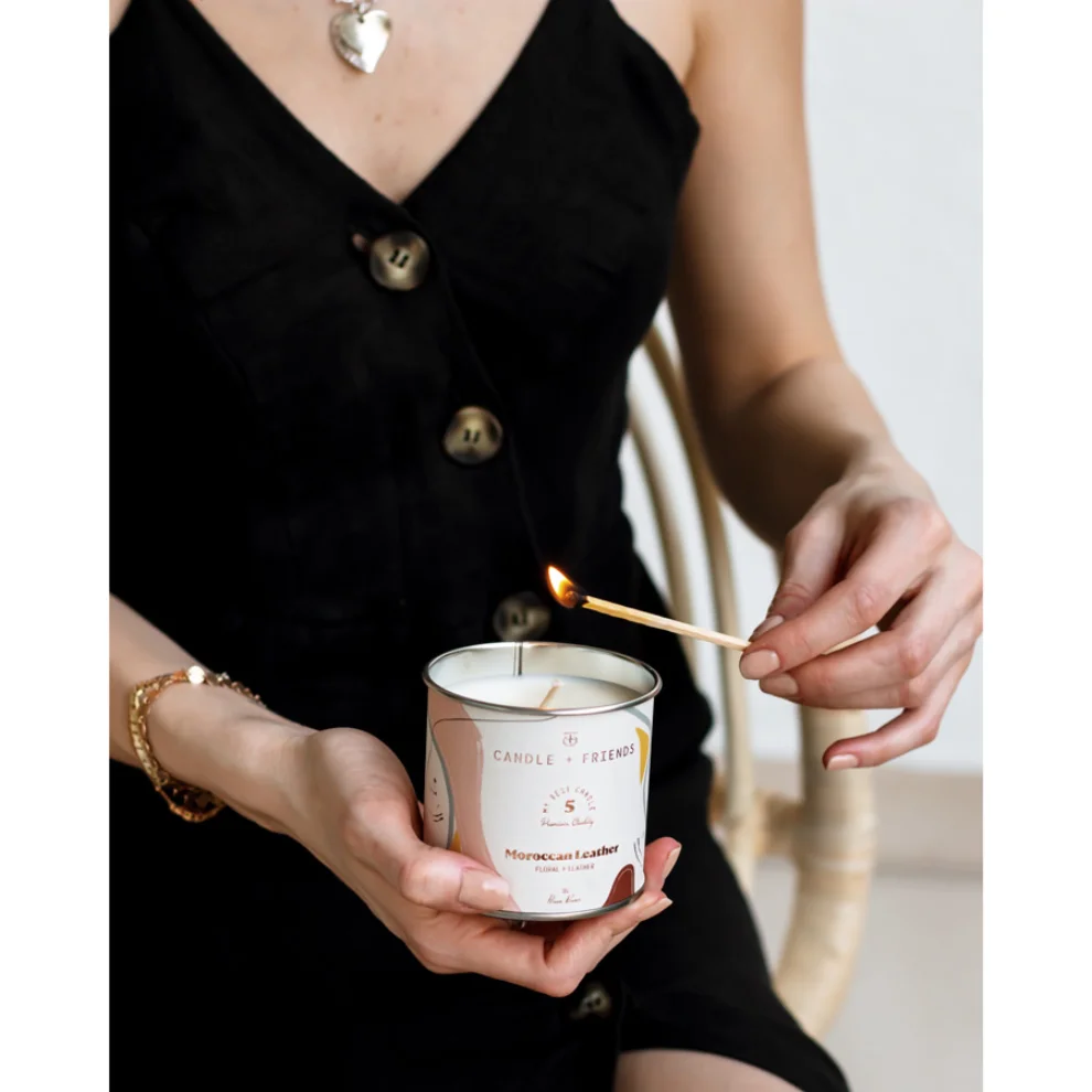 Candle and Friends - No.5 Moroccan Leather Teneke Mum