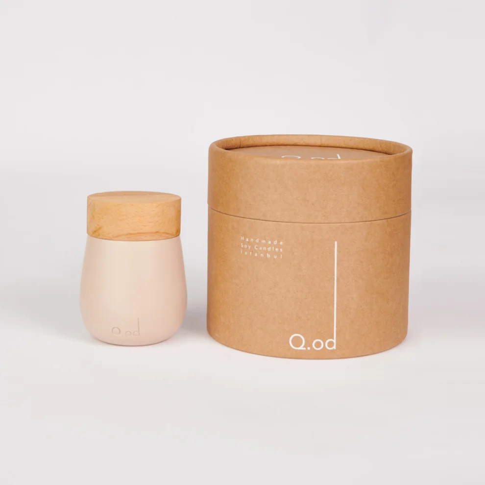 Q.od - Etna Soy Candle