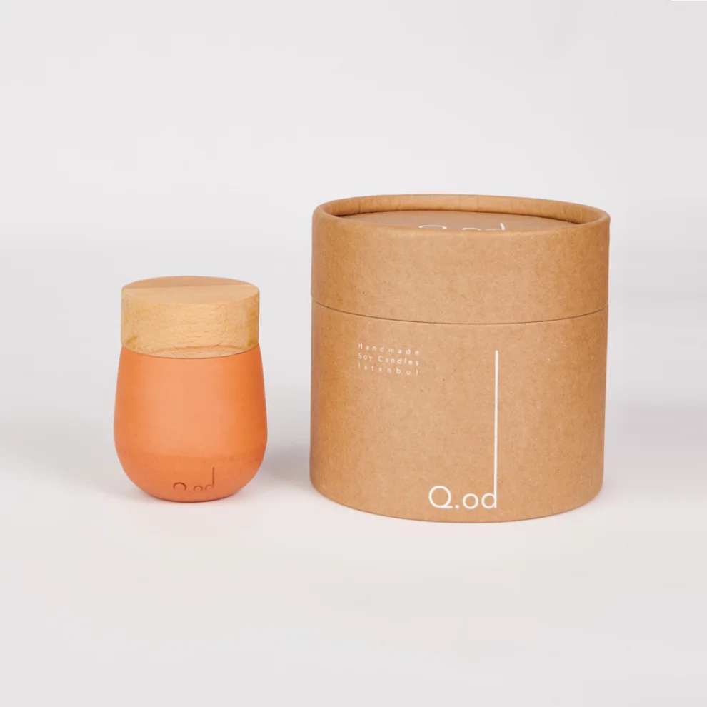 Q.od - Etna Soy Candle