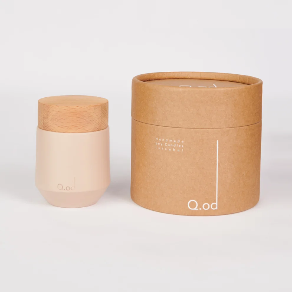 Q.od - Hekla Soy Candle