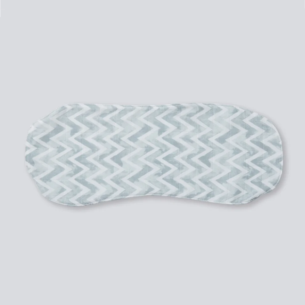 Deeperlove - Muslin Burpy Bib - Blue ZigZag