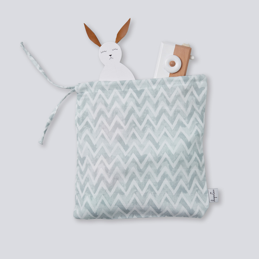 Muslin Clothes Pouch - Blue Zigzag