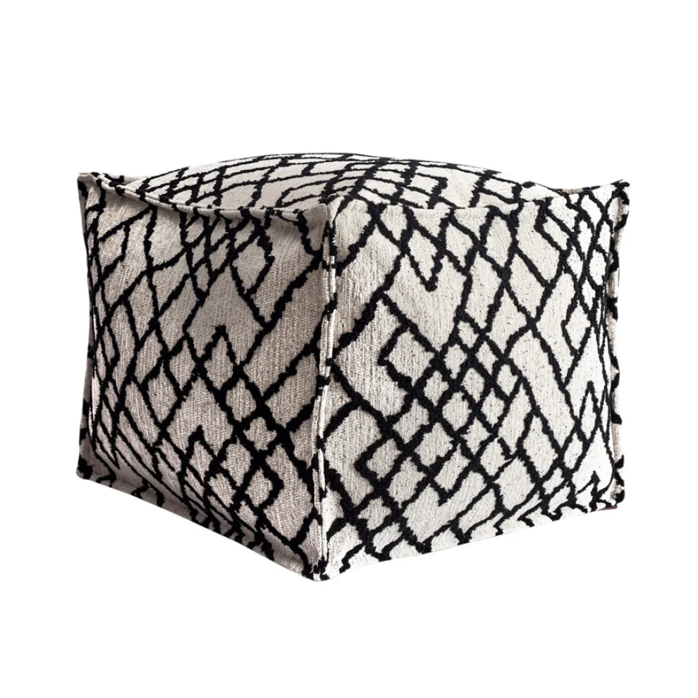 Fineroom Living - Maya Black Pouf