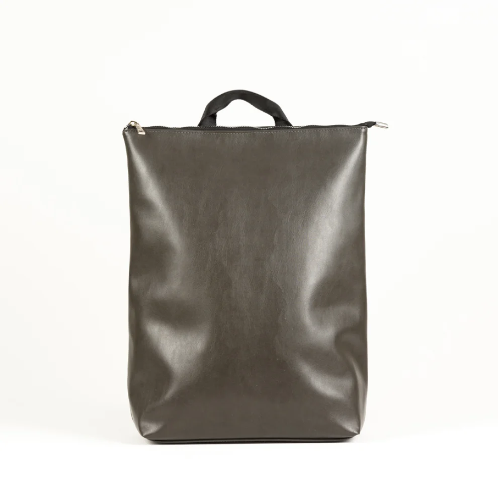 Design Studio Store - DD Minimal City Backpack - II