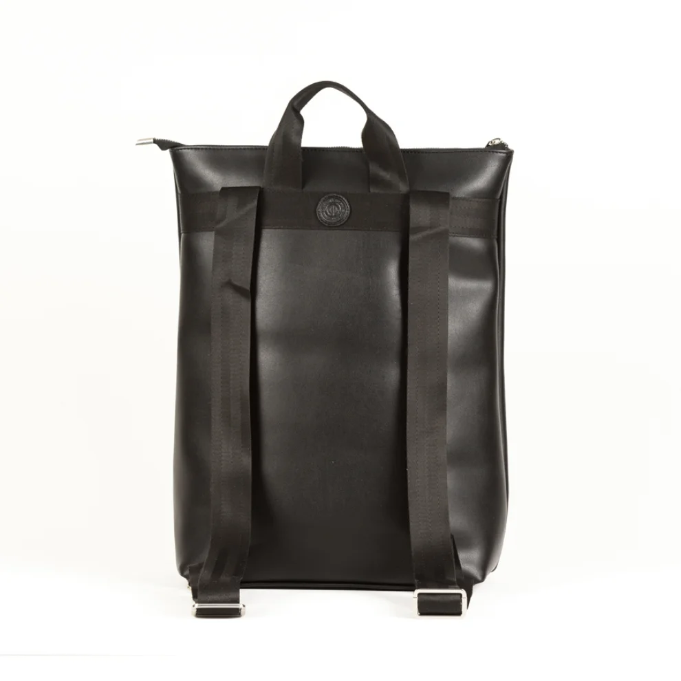 Design Studio Store - DD Minimal City Backpack - II