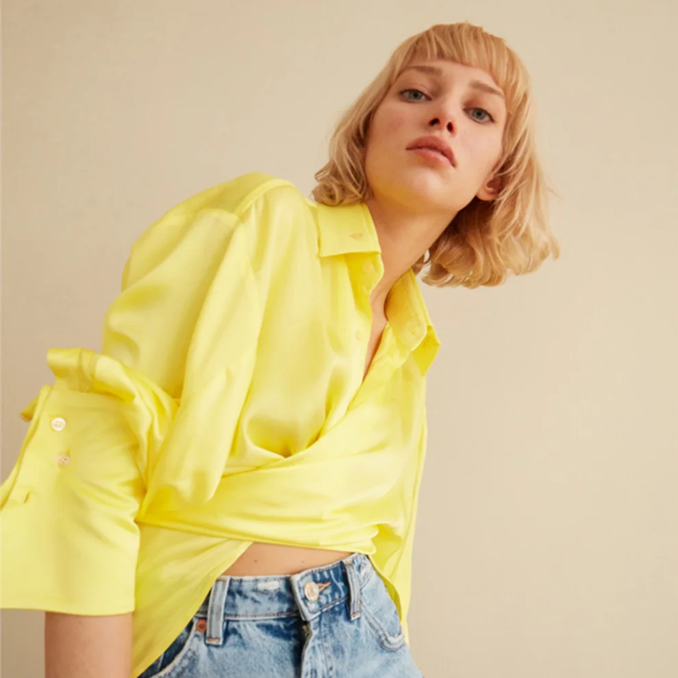 The Jacquelyns - Tj Classic Yellow Shirt