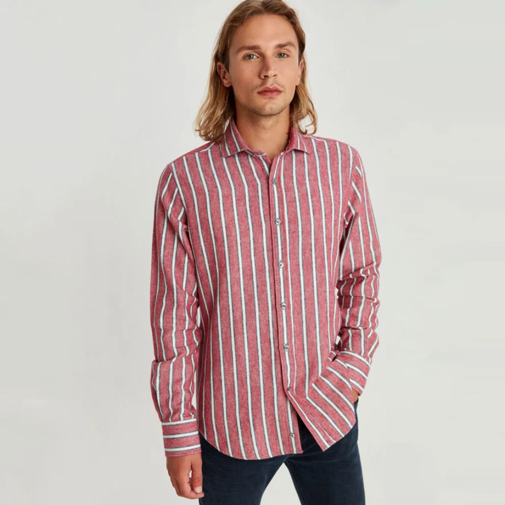 Fok - Thick Men Shirt