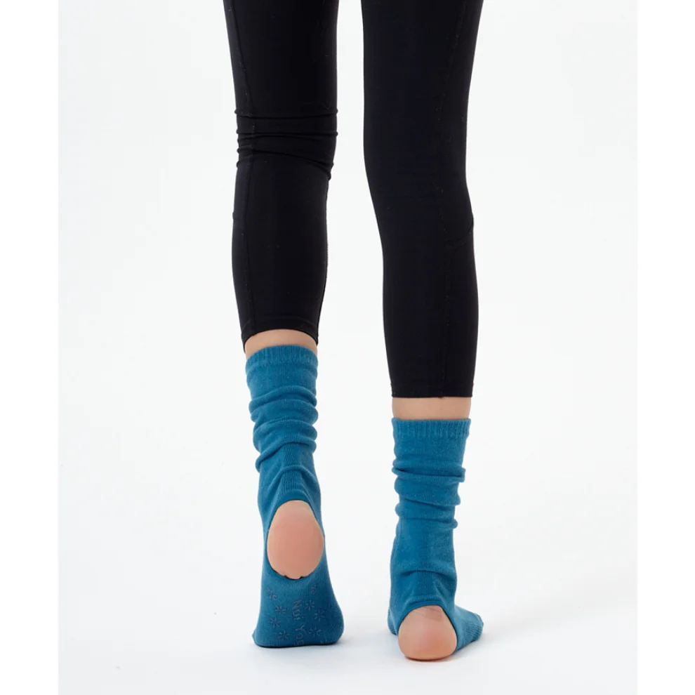 Nui Yoga - Ankle Yoga & Pilates Sock