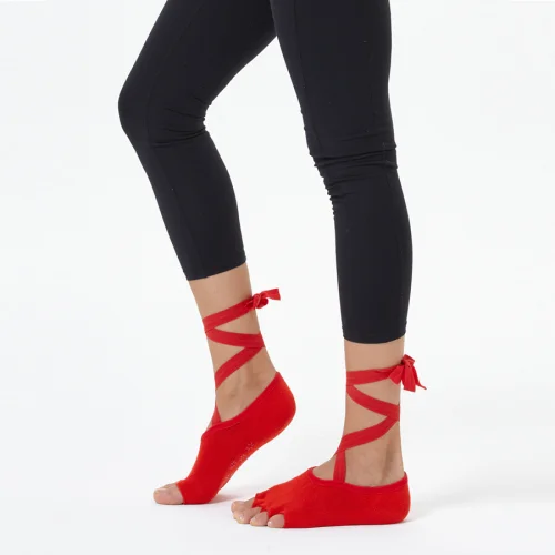 Nui Yoga - Strappy Yoga & Pilates Sock