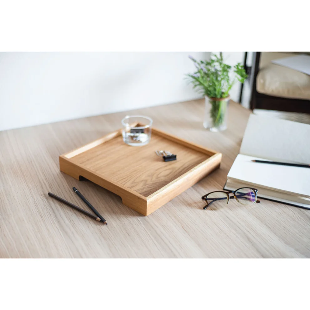 Ananas Woodworking - Edge Oak Tray