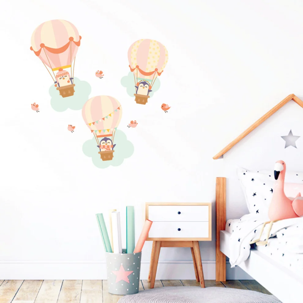 Jüppo - Pink Hot Air Balloons Wall Sticker