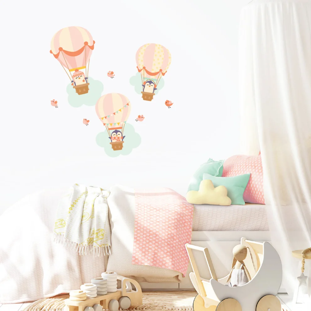 Jüppo - Pink Hot Air Balloons Wall Sticker