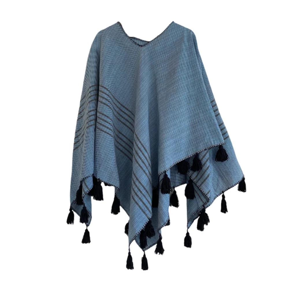 Saye Artisan - Pompom Poncho