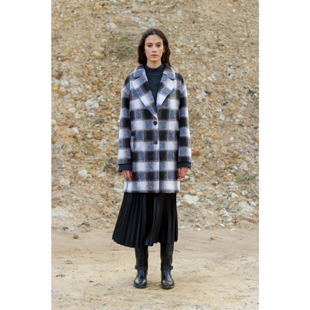 Faund - Plaid Basic Oversize Coat