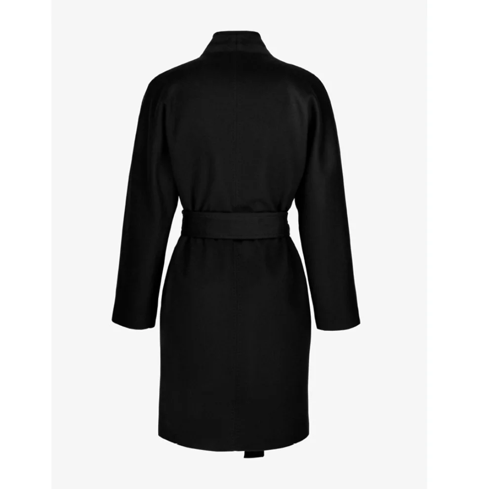 Faund - Oval Double Breasted Belted Coat