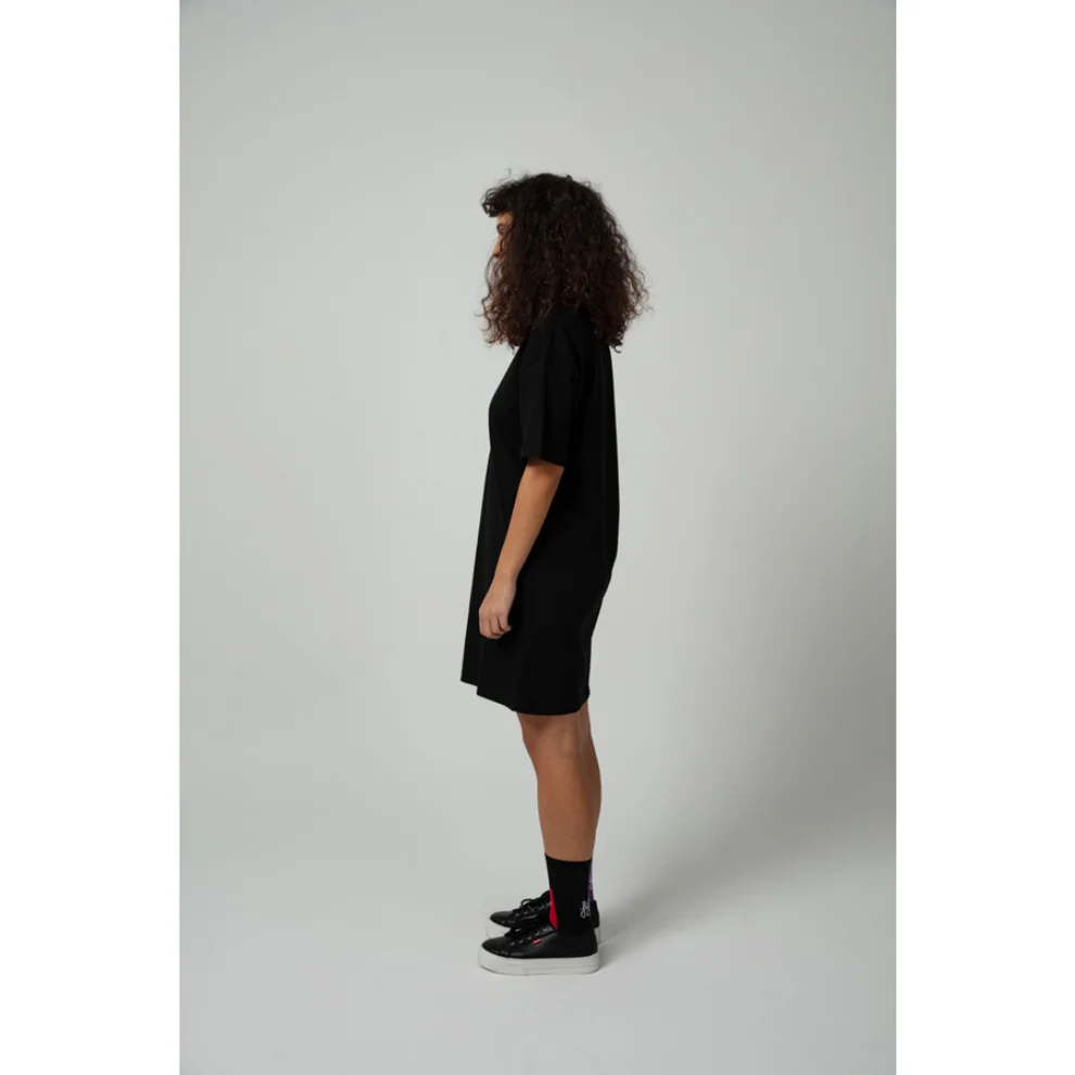 Fifty Pieces - Oversize T-shirt Dress