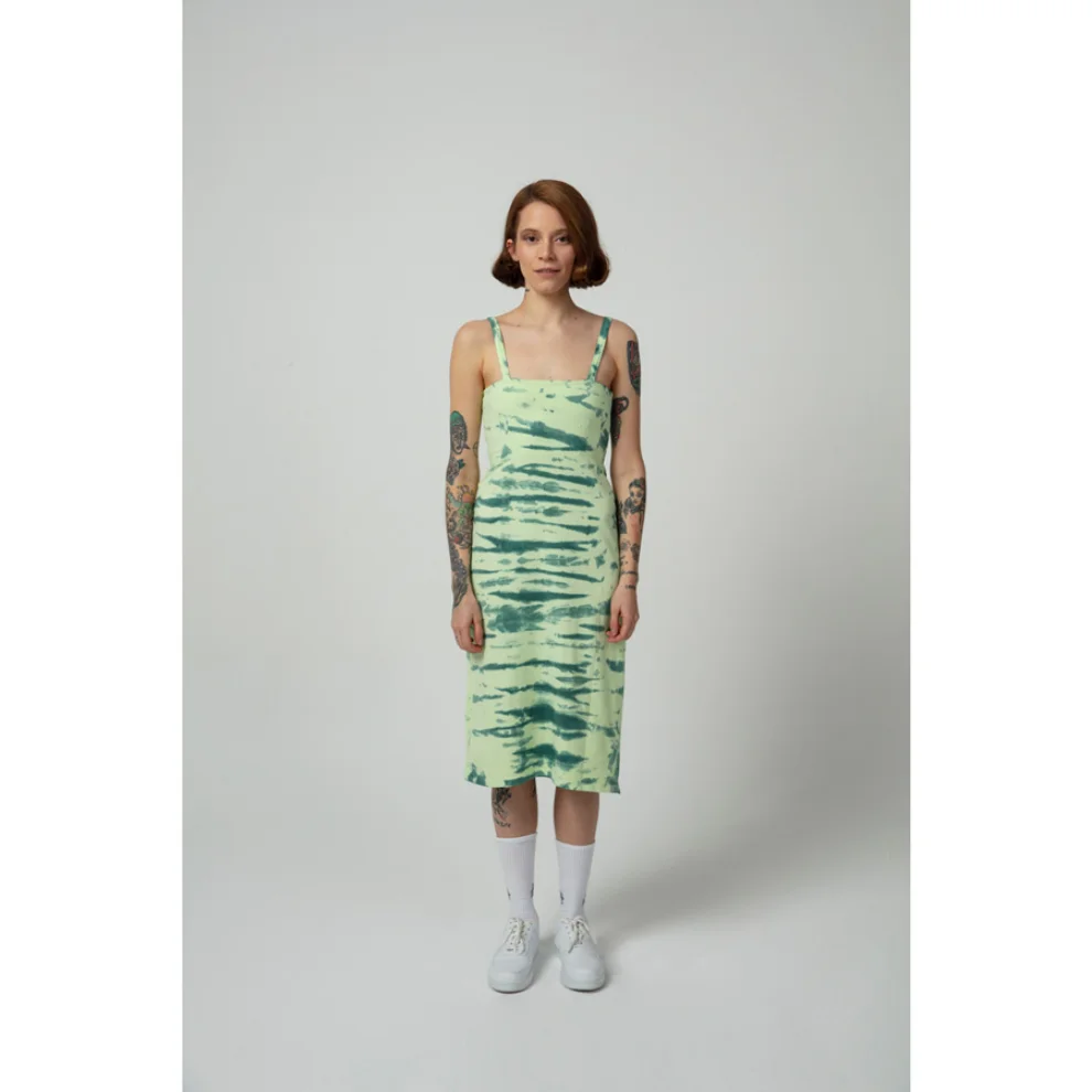 Fifty Pieces - Tye-Dye Midi Dress with a Slit