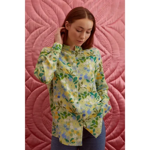 Yaka Studio - Ain’t Enough Flowers! - Mandarin Shirt