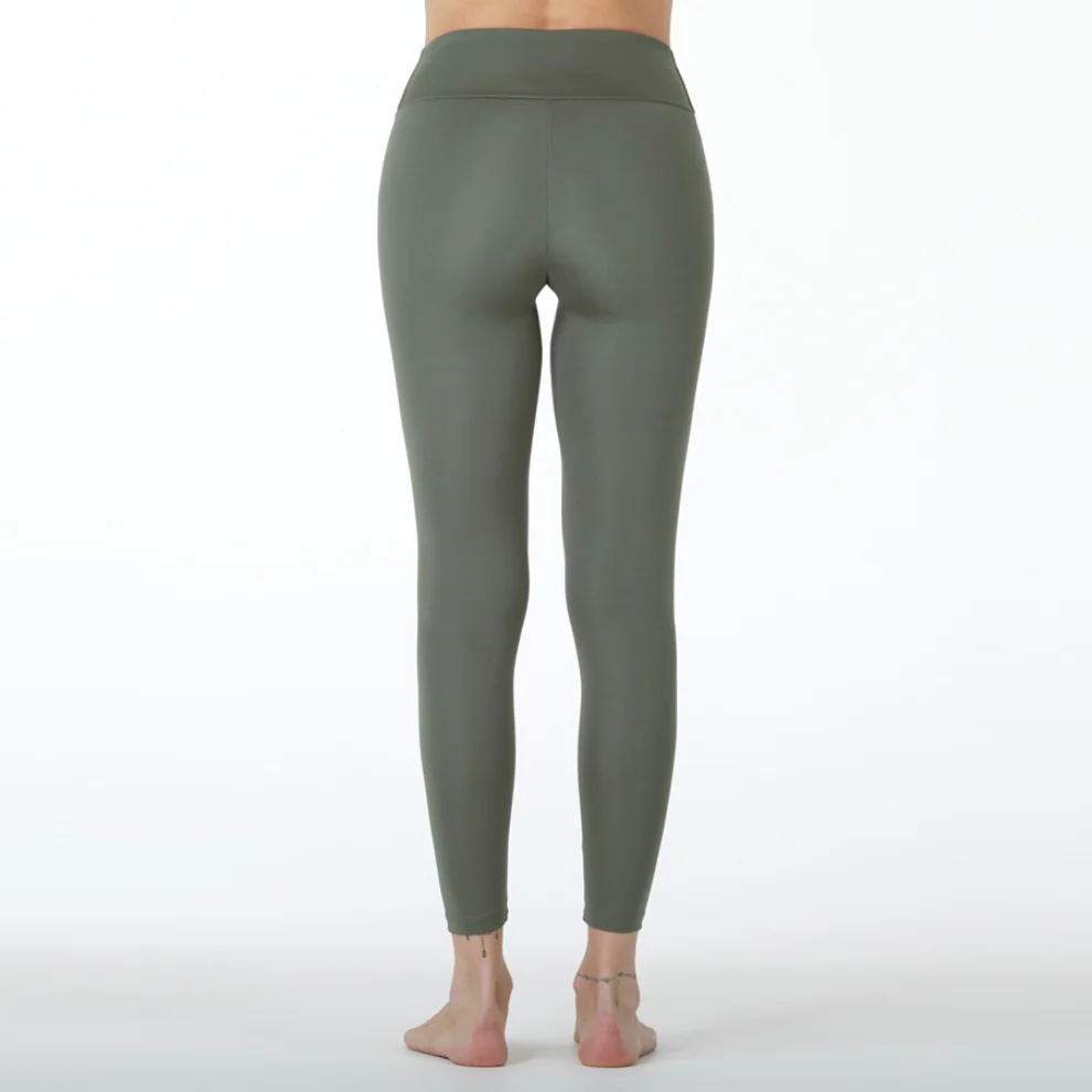 Nui Yoga - High Waist Compression Tights