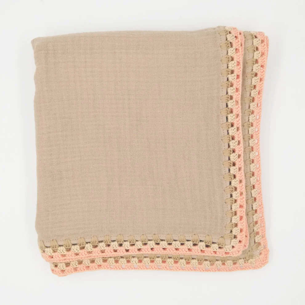 2 Stories - Crochet Organic Muslin Blanket