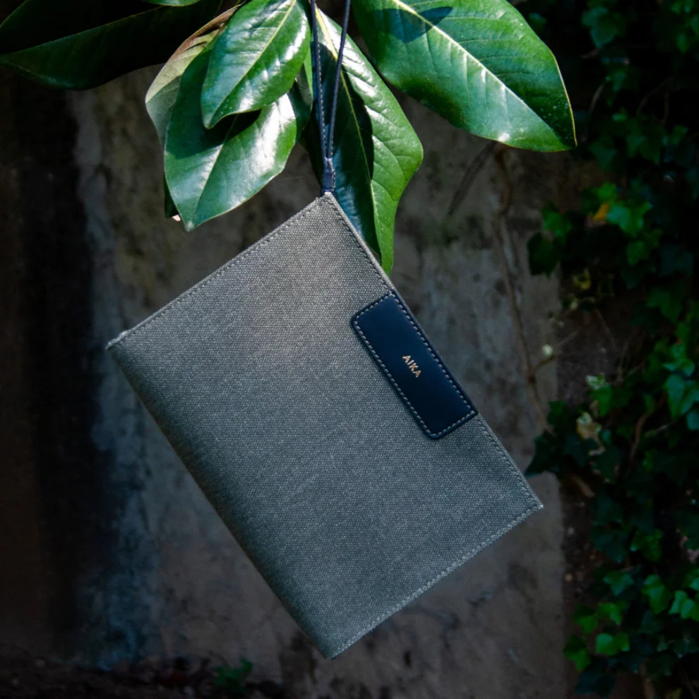 Aika Concept - Deep Sea Green Canvas Clutch