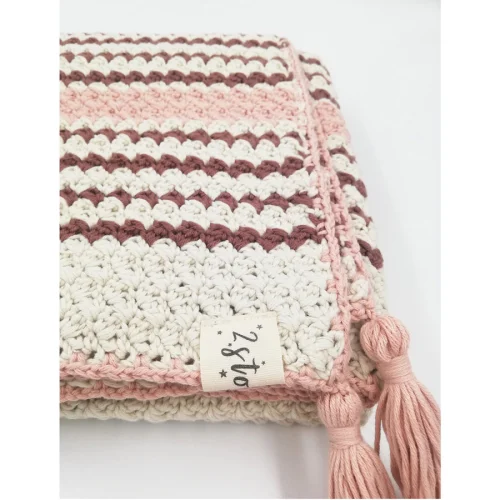 2 Stories - Bohem Organic Knitted Blanket