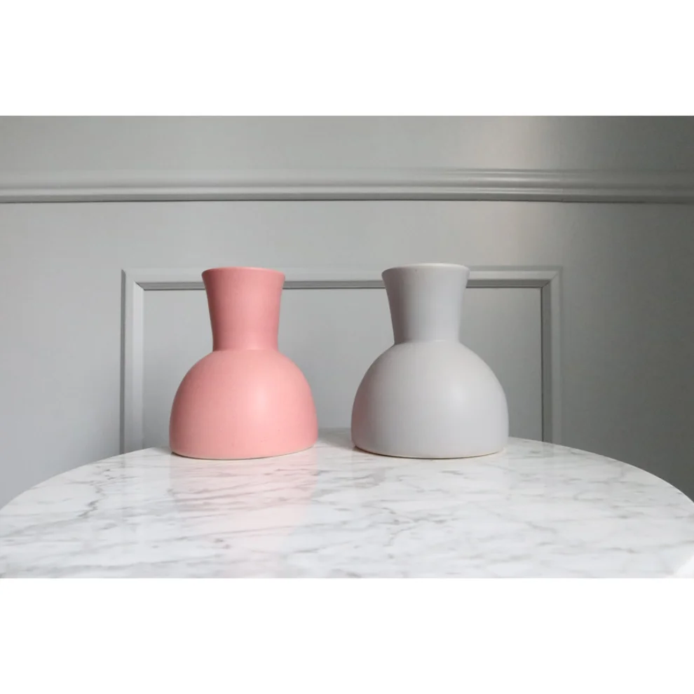 Beige & Stone - Laura Vase