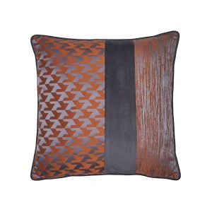 Diamante Üç Şerit Jakar Saten Yastık