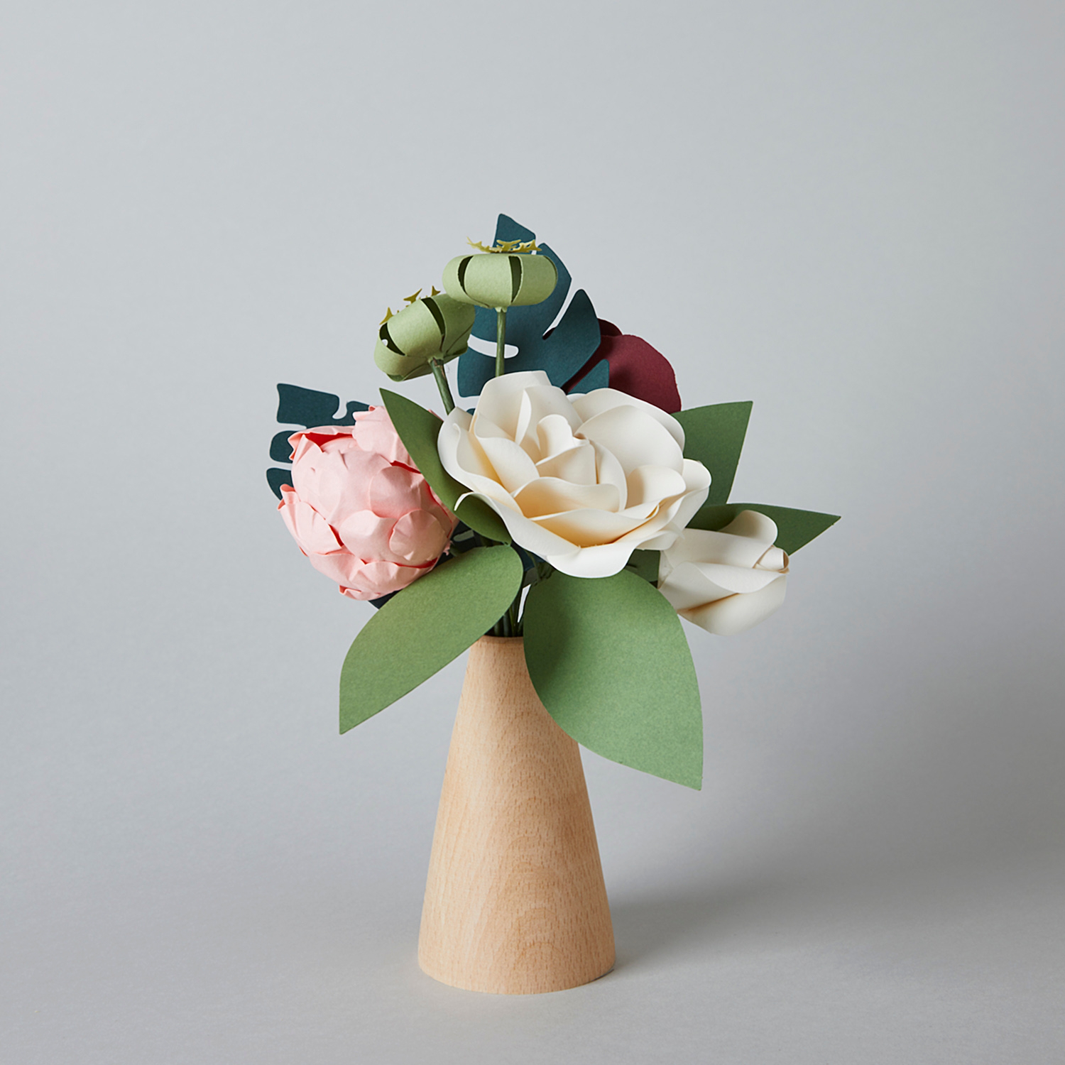 Delicate Bouquet With Wooden Vase