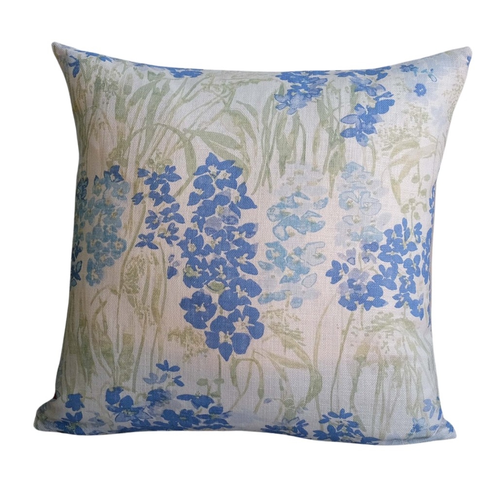 Spring Flowers Throw Pillow Coverd