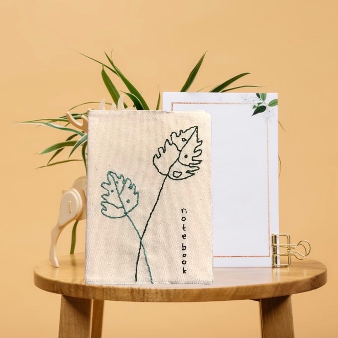 Monstera Notebook