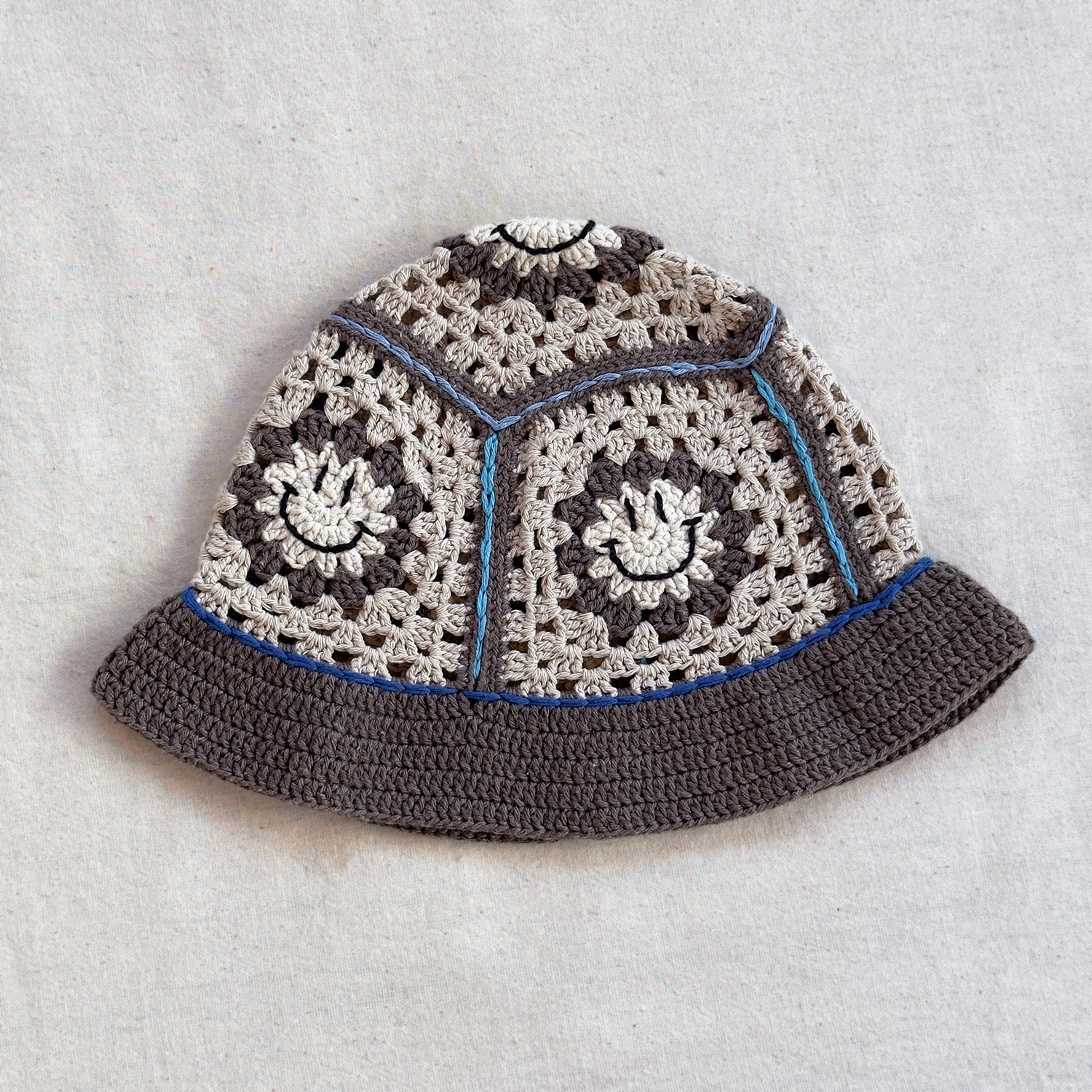 Smiley Bucket Hat - I