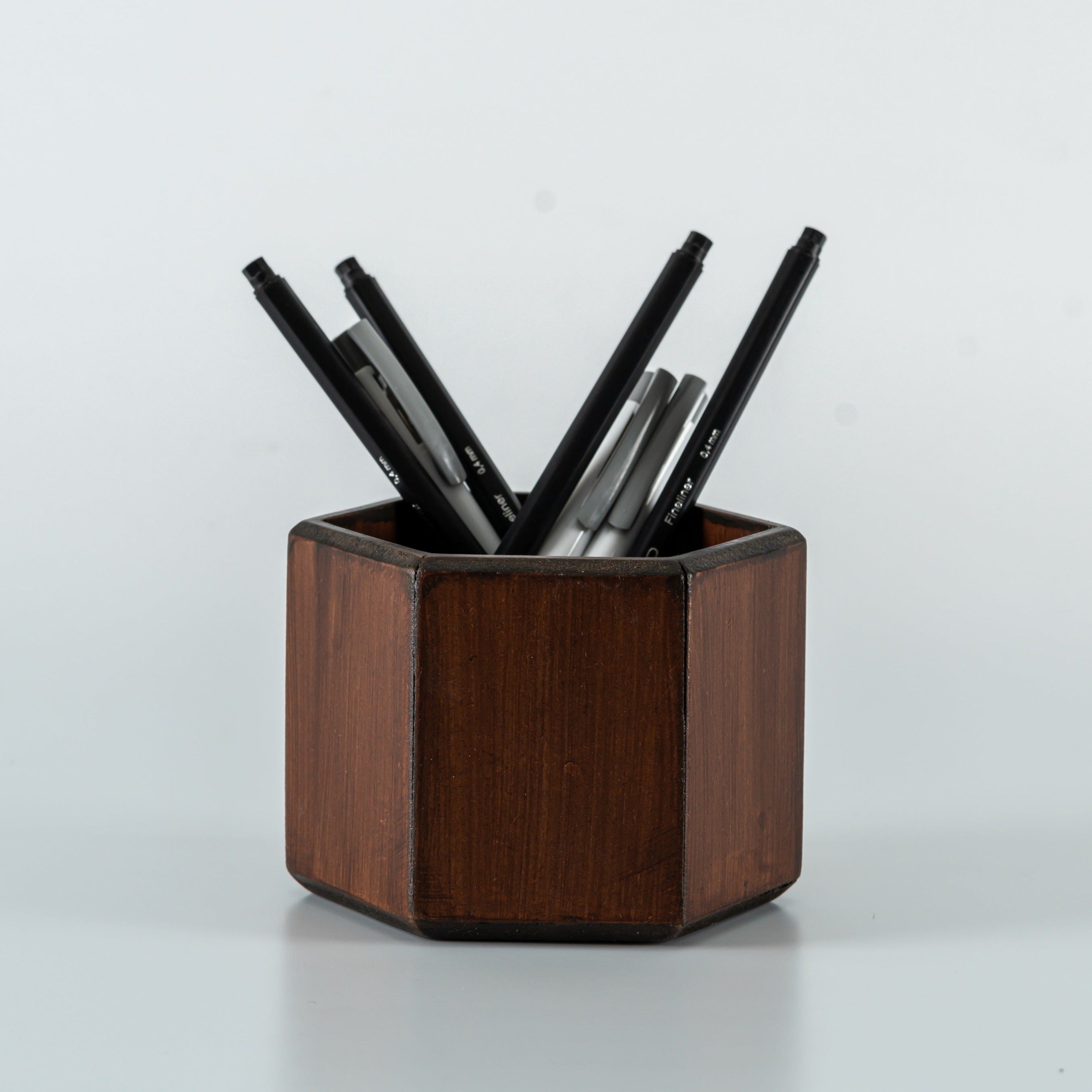 Heka Desktop Wooden Pen Holder